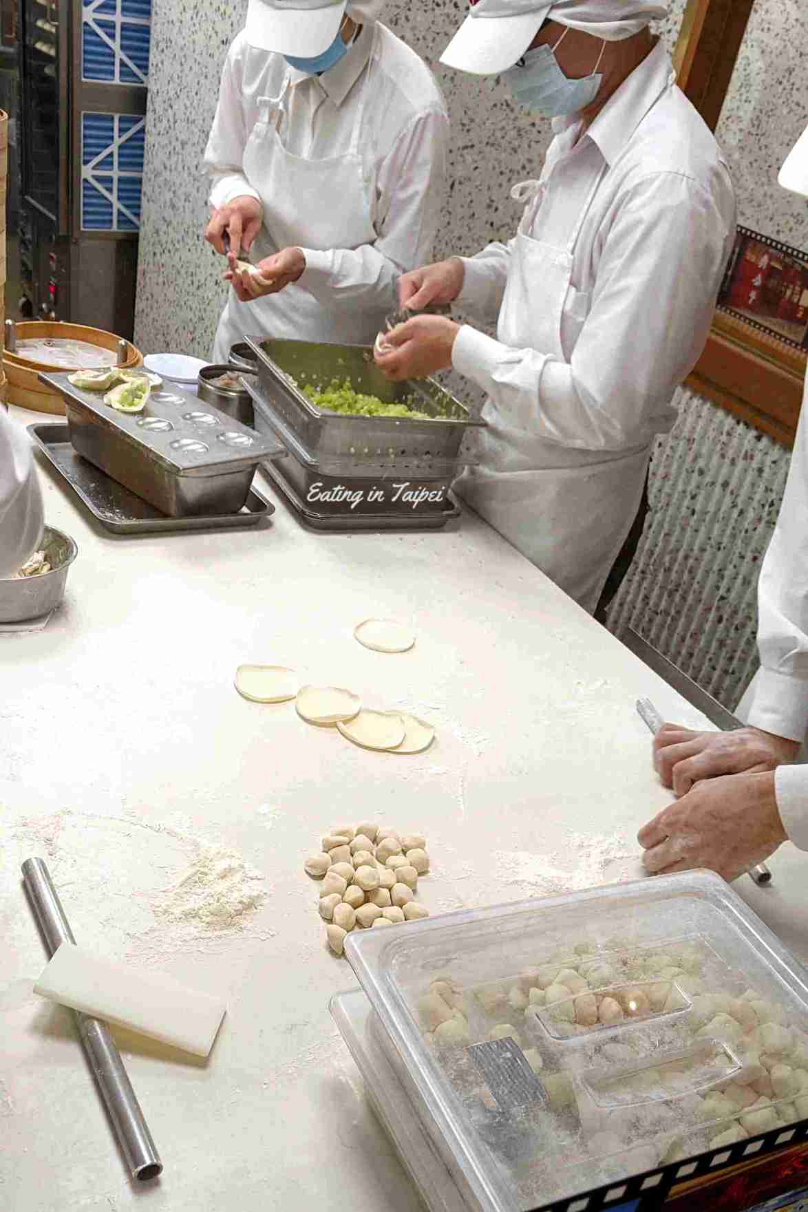 Making Xiao Long Bao